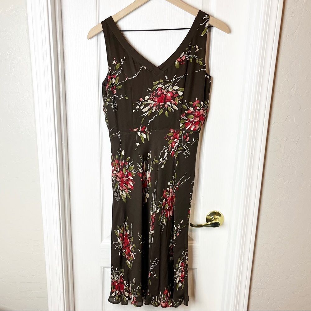 Ann Taylor Loft Y2K Brown Floral Ruffle Dress Size 0 100% Silk Sleeveless - Picture 1 of 5